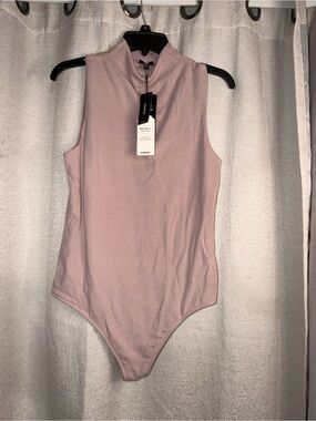 Sleeveless Mock Neck Bodysuit in Dusty Pink